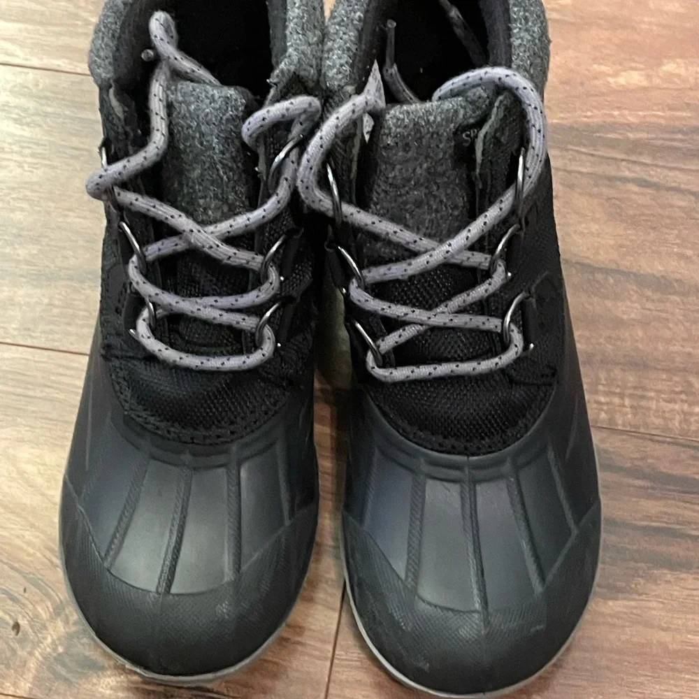 Sperry Kids Black Snow Boots with Gray Laces